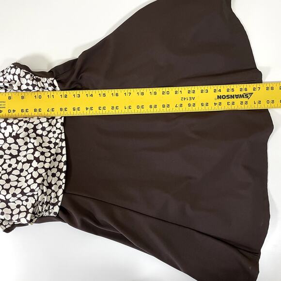IT FIGURES Slender Thighs Chocolate Brown Daisy Print Empire Wrap‎ Swim Dress 12 - Picture 6 of 9